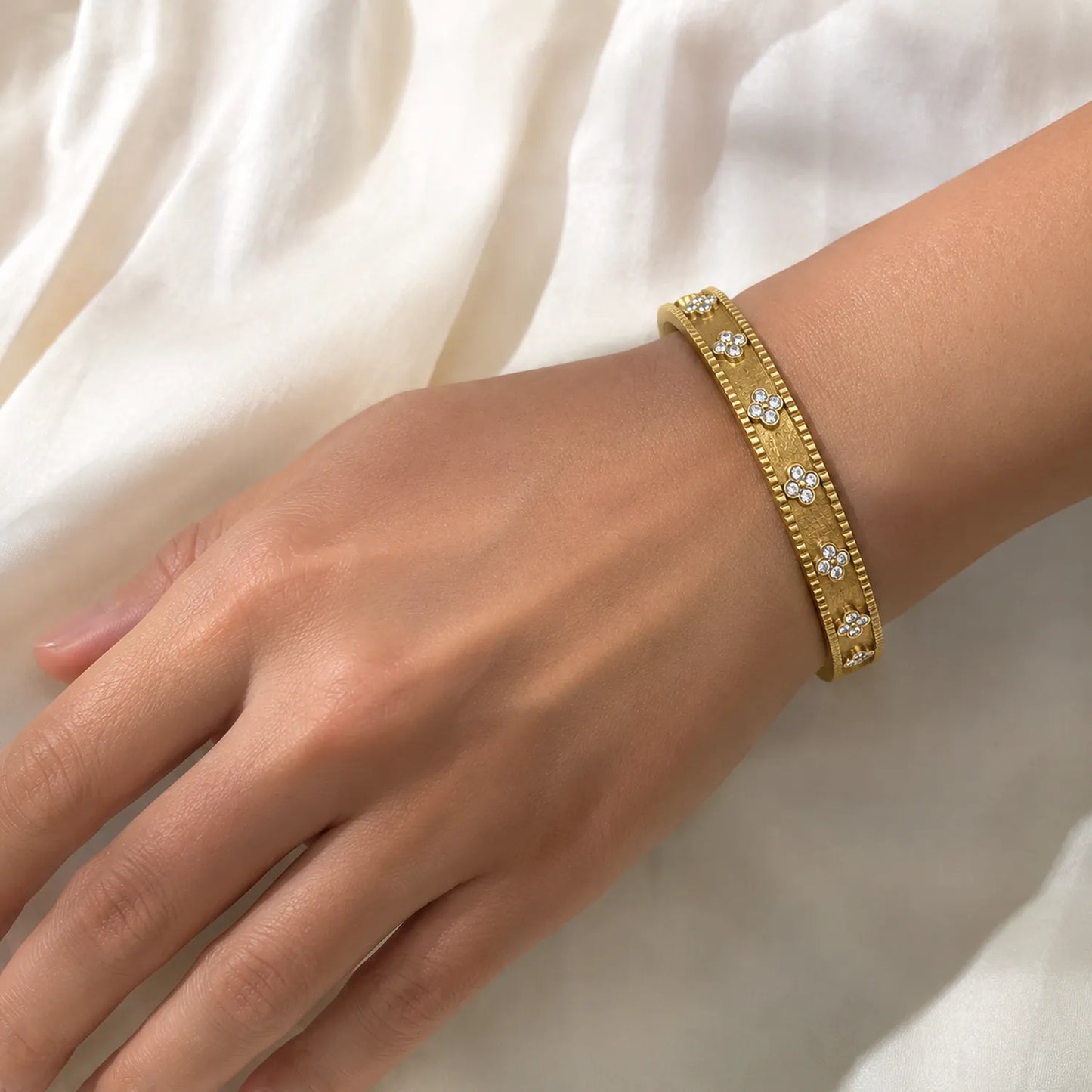 Flora Bloom Gold Bangle- 18K Gold Plated