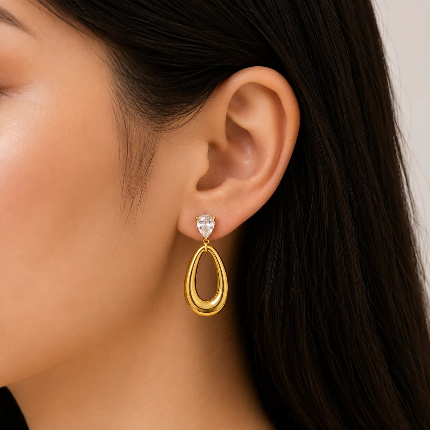 Modern Hollow Teardrop Earrings- 18K Gold Plated