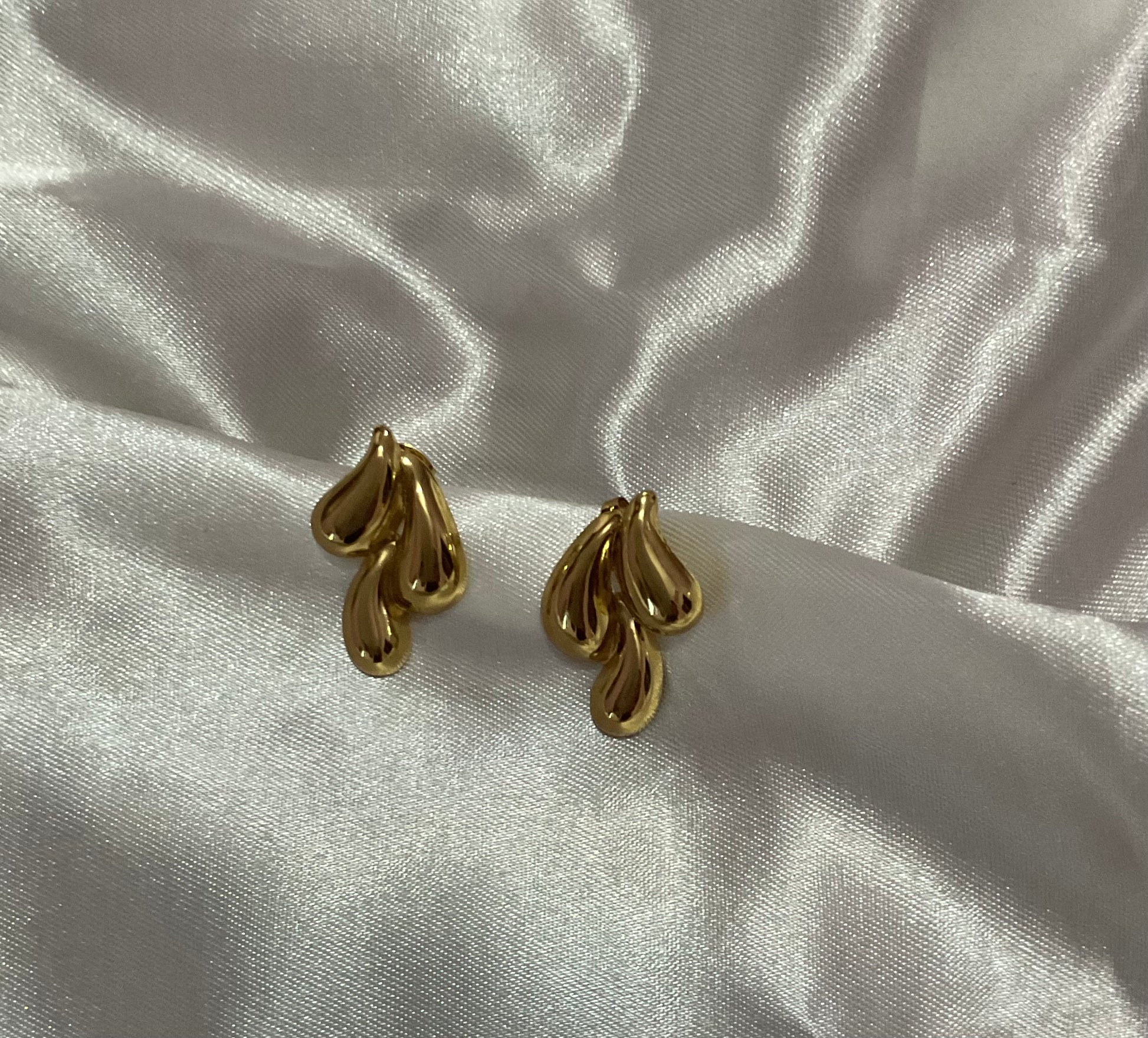 Petal Cluster Stud Earrings