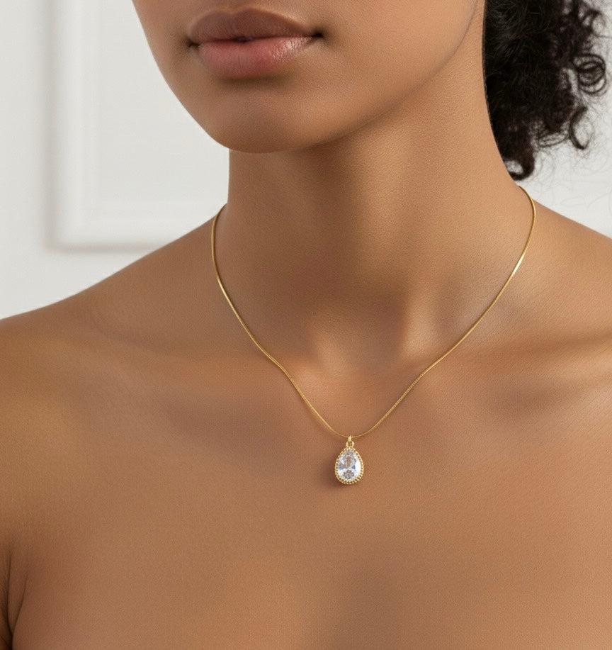 Royal Dewdrop Necklace