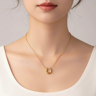 U-Shape Glow Chain Pendant Necklace