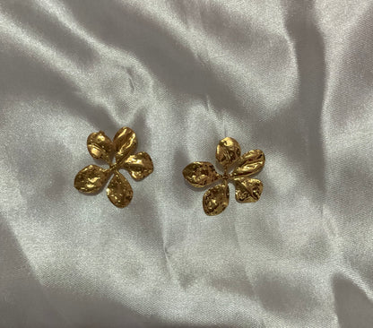 Hammered Blossom Stud Earrings -18K Gold Plated