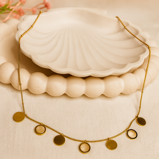 Gold Coin pearl Necklace