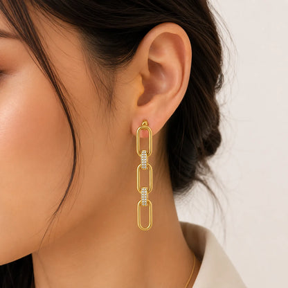Amour Link Earring