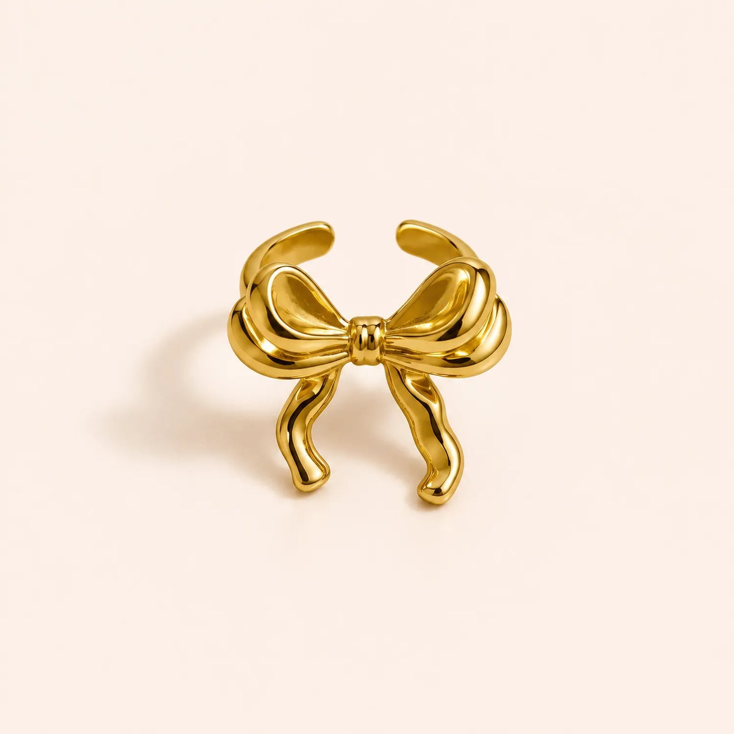 Amora Bow Ring