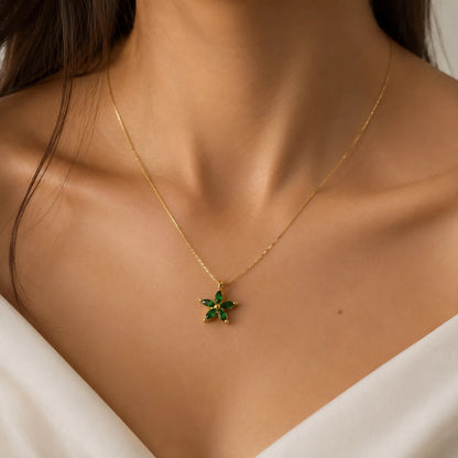 Emerald Star Pendant Necklace | 18K Gold Plated