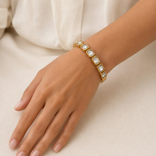 Regal Crystal Link Bracelet- 18K Gold Plated