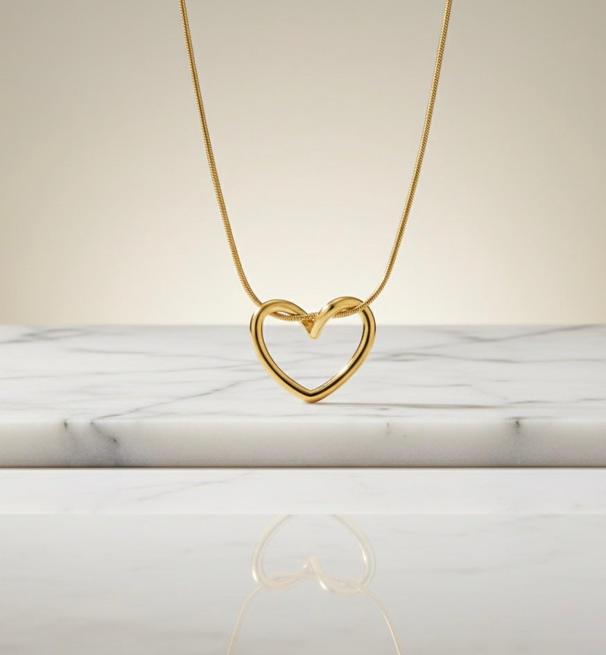 Tied Heart Pendant Necklace -18K Gold Plated