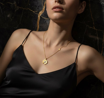 Daisy Dewdrop Necklace -18K Gold Plated