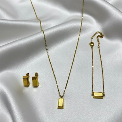Minimalist Bar Set
