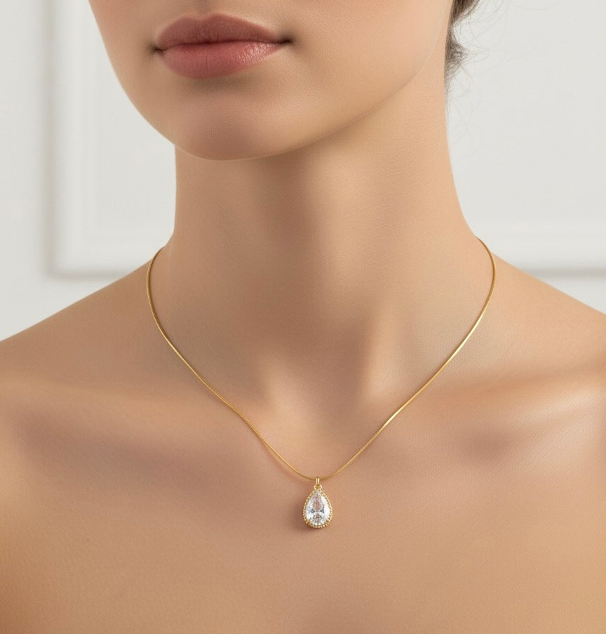 Royal Dewdrop Necklace