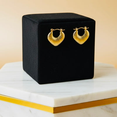 Puffed detailed hoops